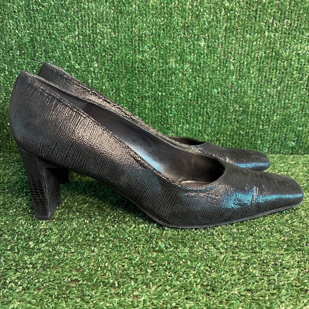 Stuart Weitzman Snakeskin Embossed Leather Block Heel Pumps Black Womens Size 11